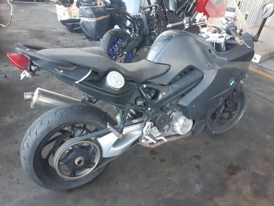 Мотоциклет BMW 800F -на части