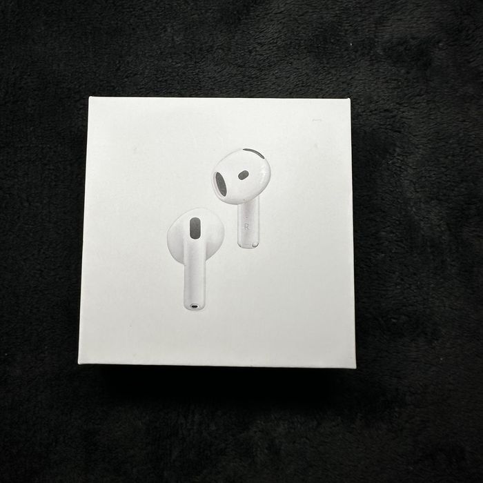 AirPods 4 • Sigilate