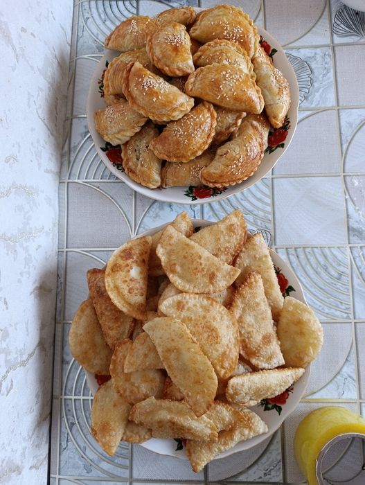 бауырсаки плов самса манты пироги