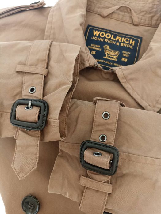 Дамски тренчкот Woolrich