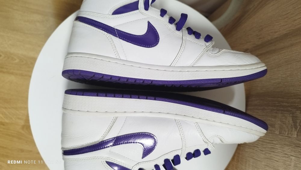 Nike   jordan  1