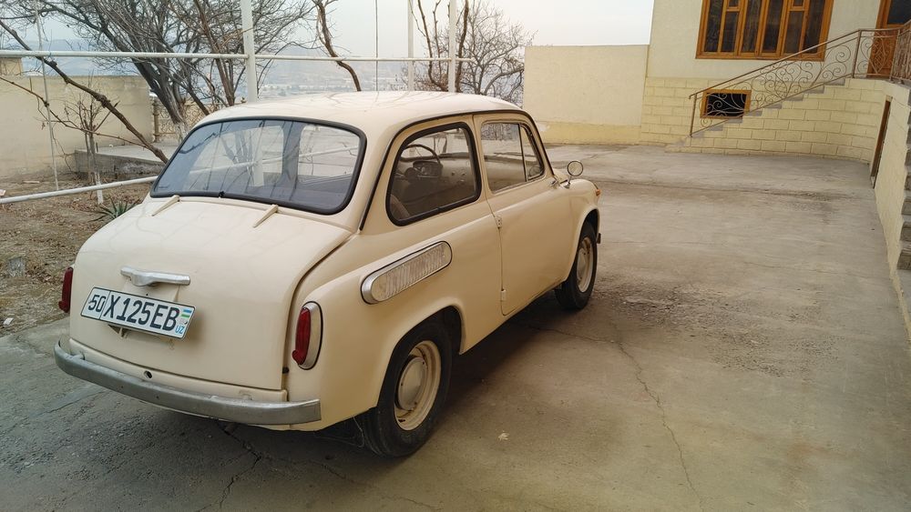 Автомобиль  ЗаЗ 965