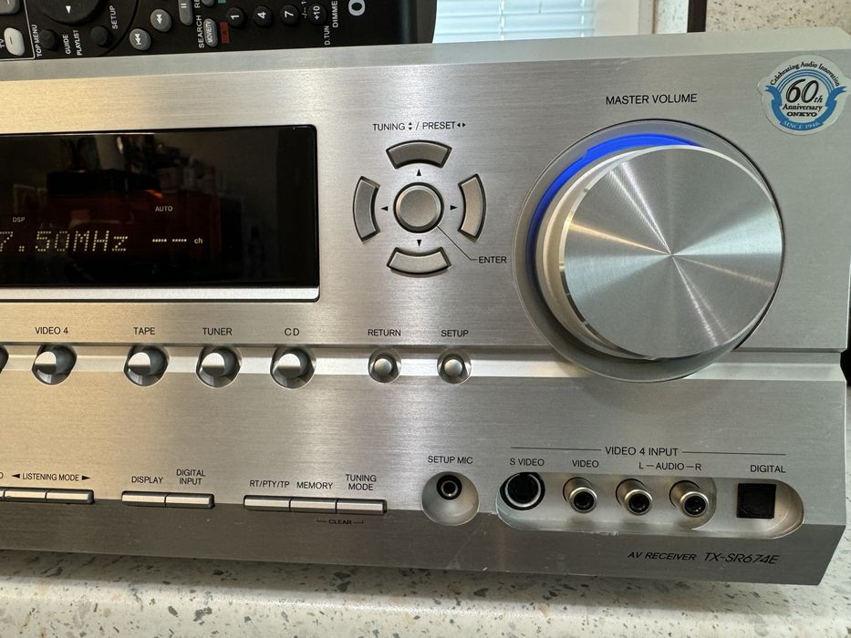 Onkyo TX-SR674e resiver