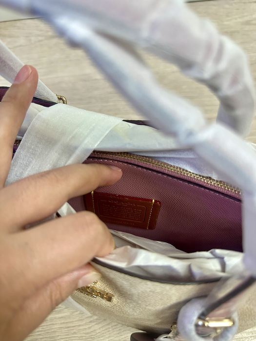 Продаю оригинальную сумку Coach