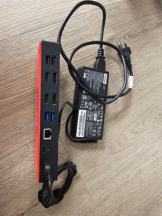 Lenovo docking station 40 AF