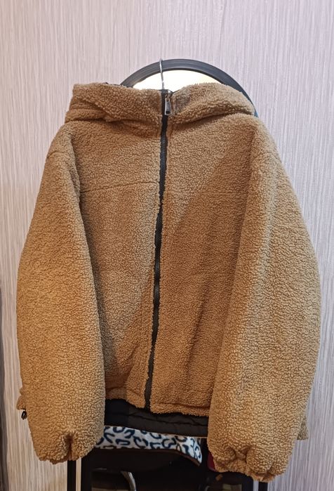 Продам    куртку