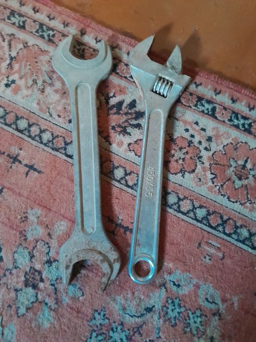 Продам бытовые инструменты