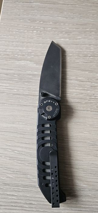 De vânzare cutit multifunctional Leatherman  Wave Plus Black și altele