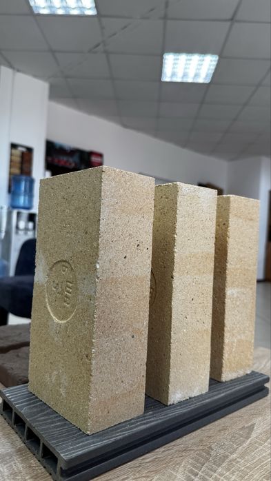 Огнеупорный кирпич