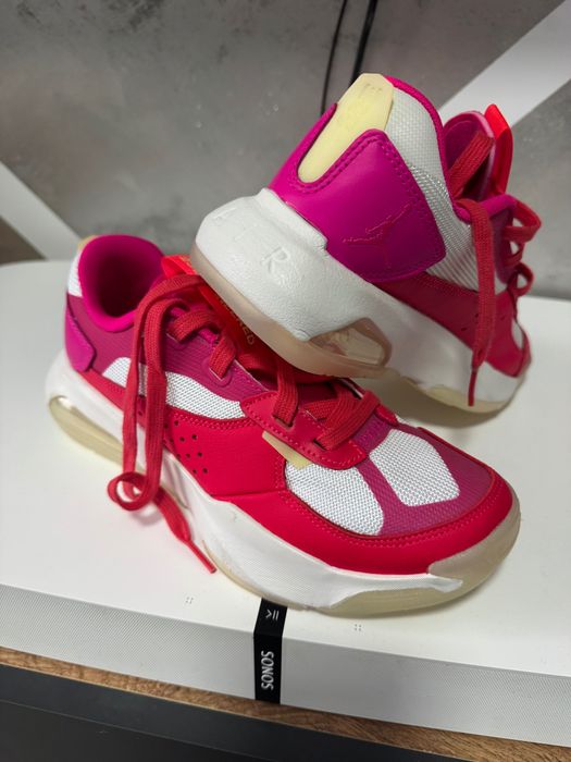 Nike Air Jordan 200E Pink de dama