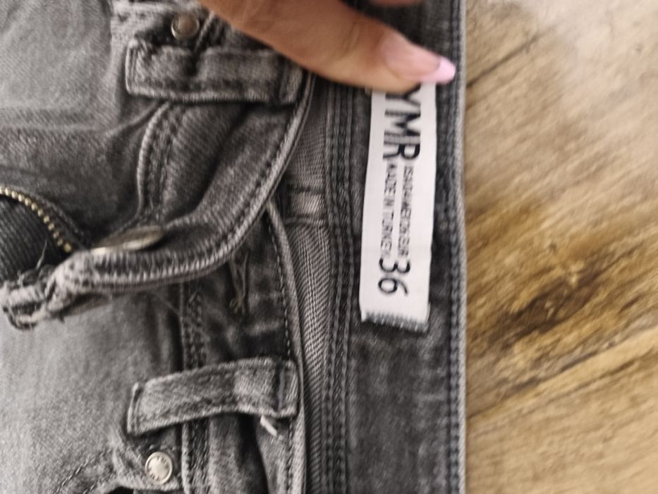 Blugi skinny gri spălăcit mărime 36(s)