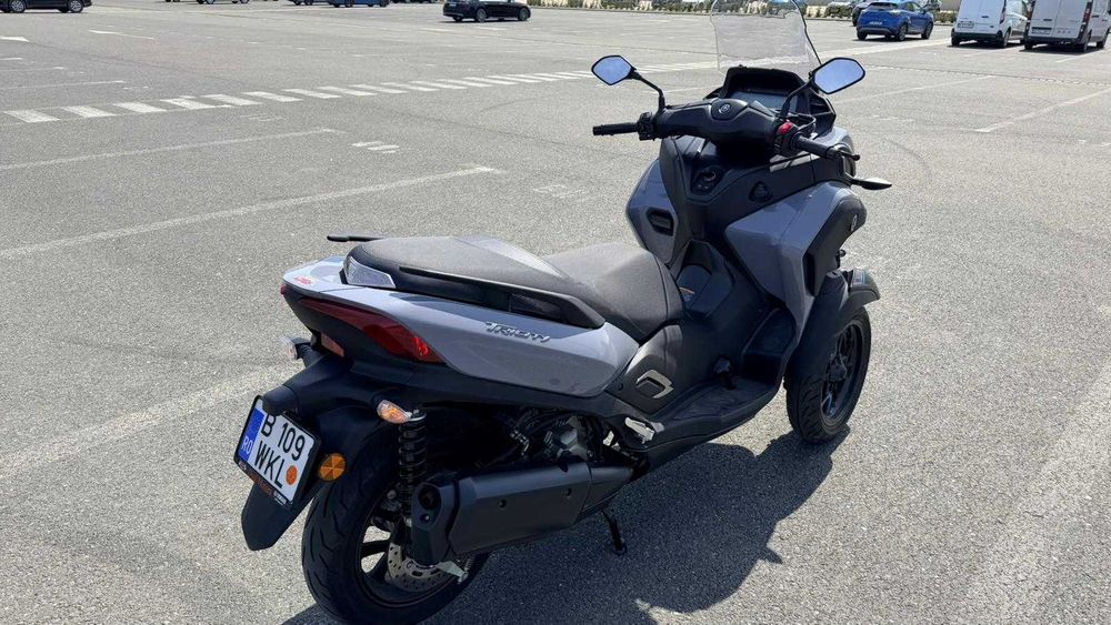 Yamaha Tricity 300 - 211 km - ca nou