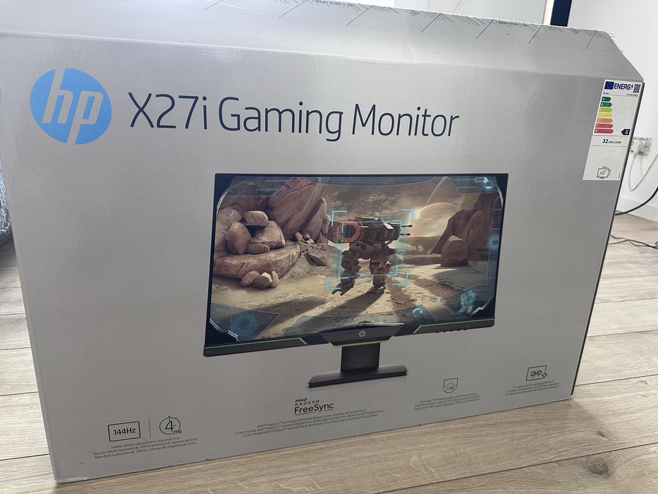 HP X27i gaming monitor