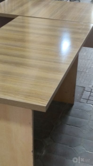 Продаётся учителский стол