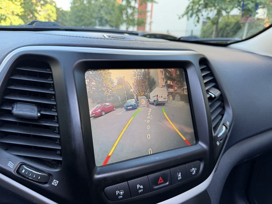 Jeep Cherokee 2014 Automat / 170 CP / Panoramic / Ventilatie 8990 Euro