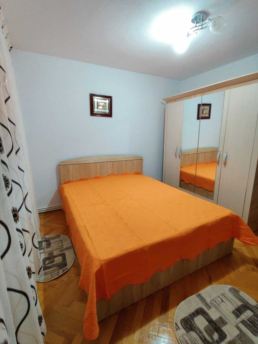 Apartament 2 camere de inchiriat