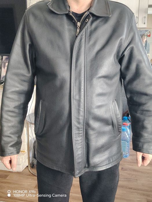 Продам кожаную куртку Натуральная