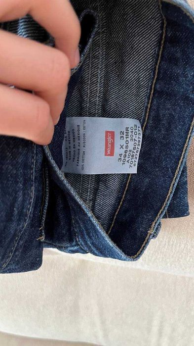 Продам джинсы Wrangler — классическая модель