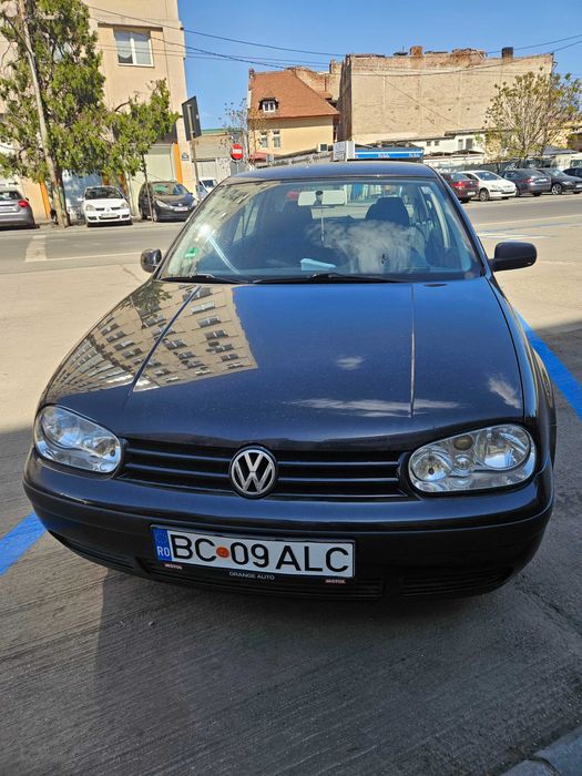 Autoturism Volkswagen Golf