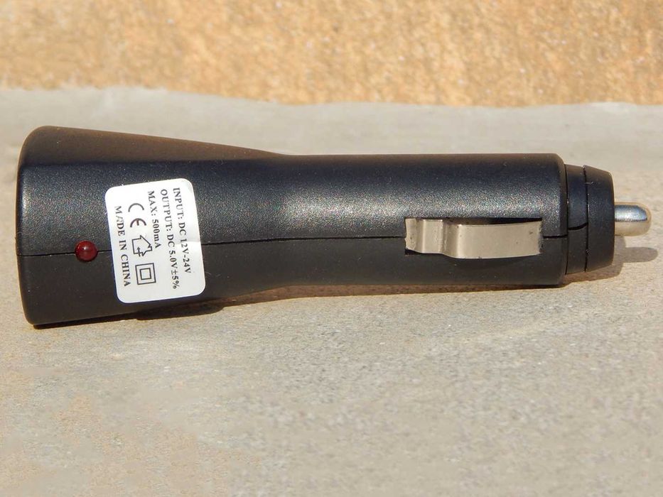 Incarcator adaptor alimentator autoturisme USB 2.0 utilizat
