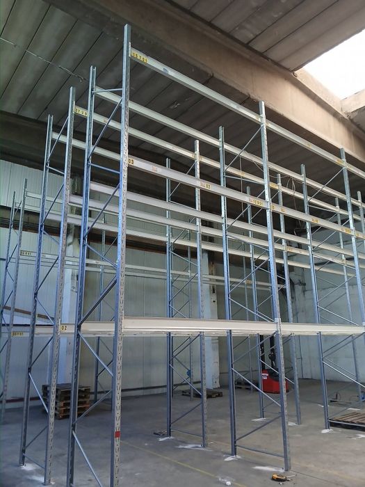 Rafturi metalice industriale depozitare 3