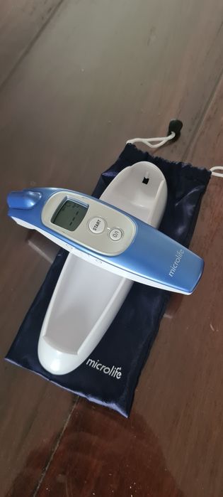 Termometru infrarosu Microlife nou