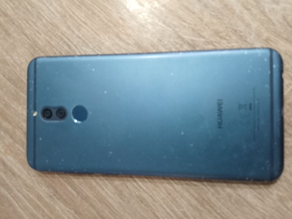 Продам Huawei Mate 10 Lite