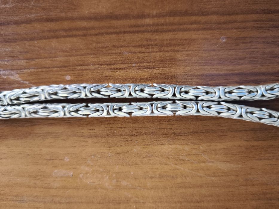 Сребърен синджир/ланец
Кралска плетка