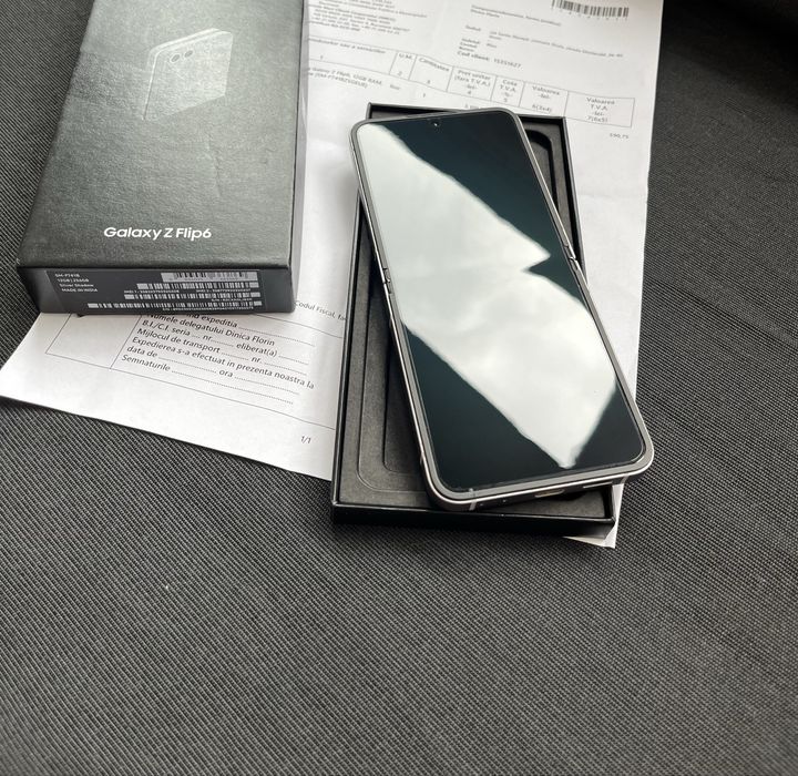 Samsung Z Flip 6 5G Silver 256GB Dual Sim Garantie 10.07.2027