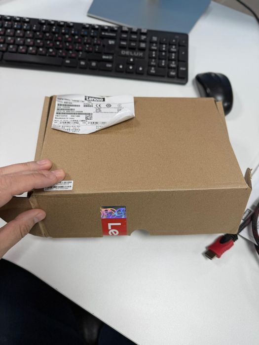 док-станция Lenovo ThinkPad Thunderbolt 3 Workstation Dock Gen 2