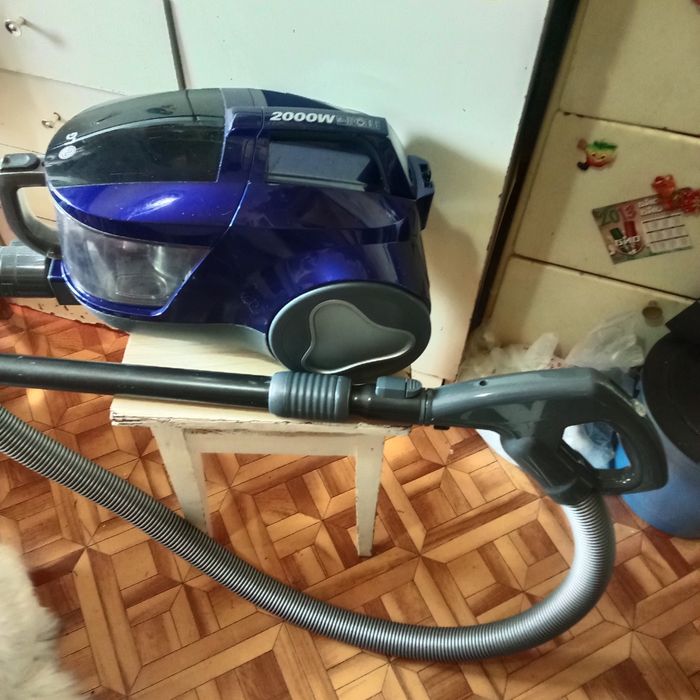 Продам пылесос в отличном состоянии.