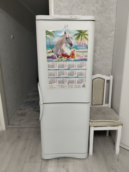 Продам бу холодильник