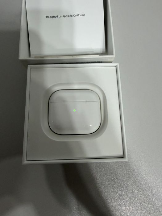 Apple airpods 3 белый