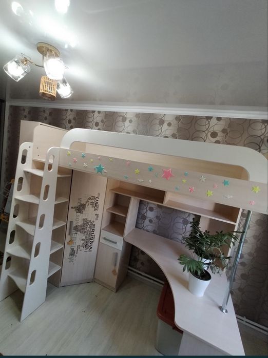 Детский гарнитур