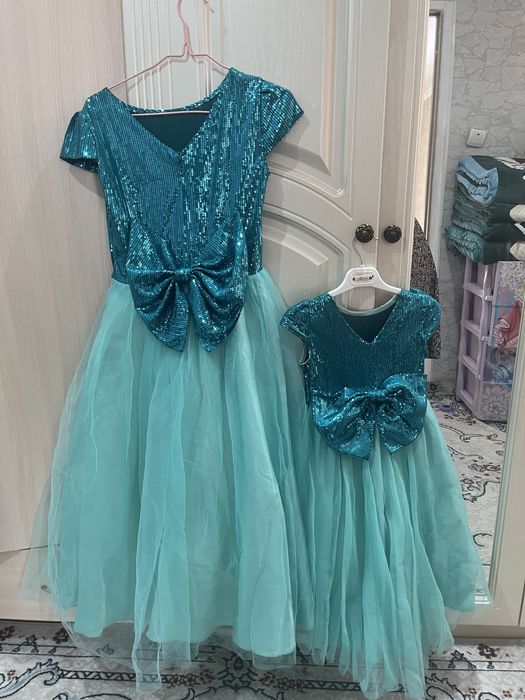 Продам платье мама и дочка