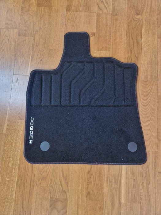 Vand covorase noi material textil Dacia Jogger