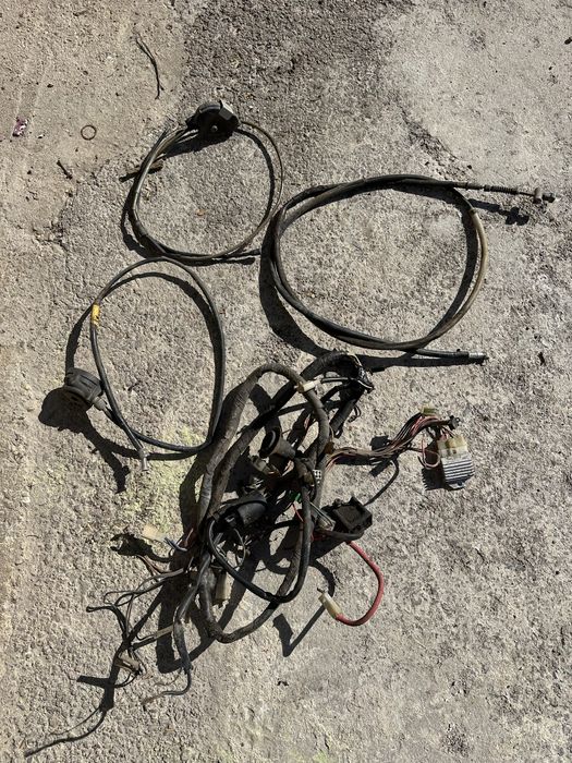 Продавам части за скутери Yamaha JOG Sport 90 и Yamaha MBR