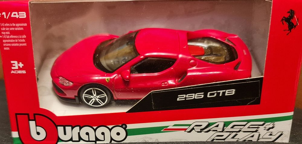 Модель автомашины Ferrari