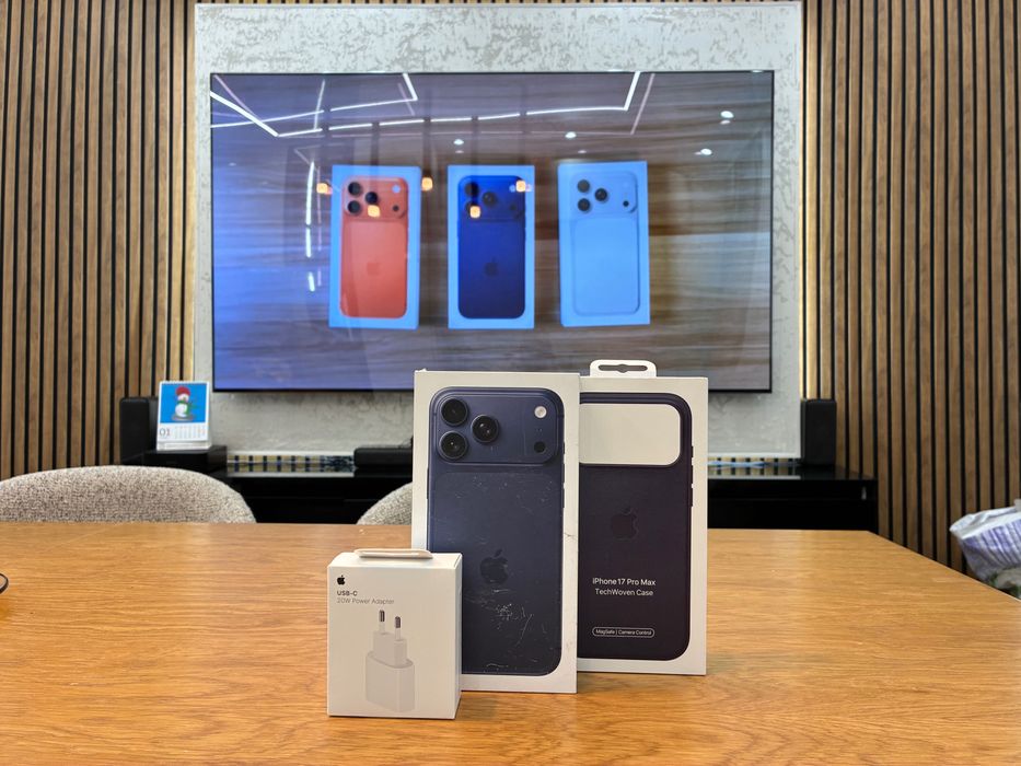 iPhone 17 Pro Max 512GB Silver, Deep Blue Гаранция