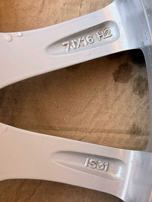 Roti complete import Germania: jante orginale BMW Style 390, ca si noi Seria 1 3 4 F20 F30 F31 F32 F33 + 205 60 16 VARA Goodyear Runflat