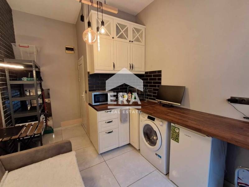 Дава се под наем Магазин в Варна, Бриз - 15 кв.м за 256 € - Снимка #5