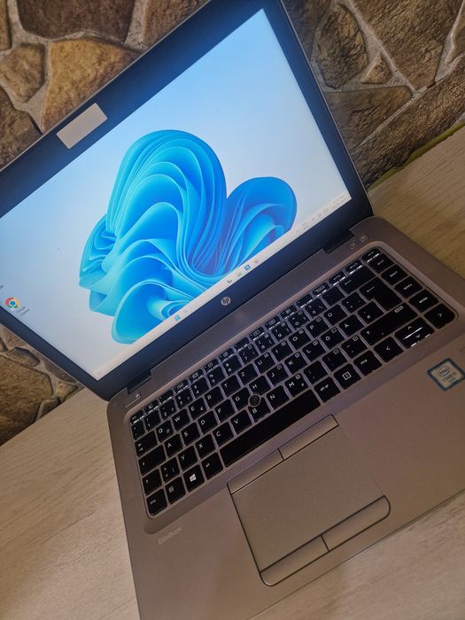 Vand laptop HP i5 gen 6