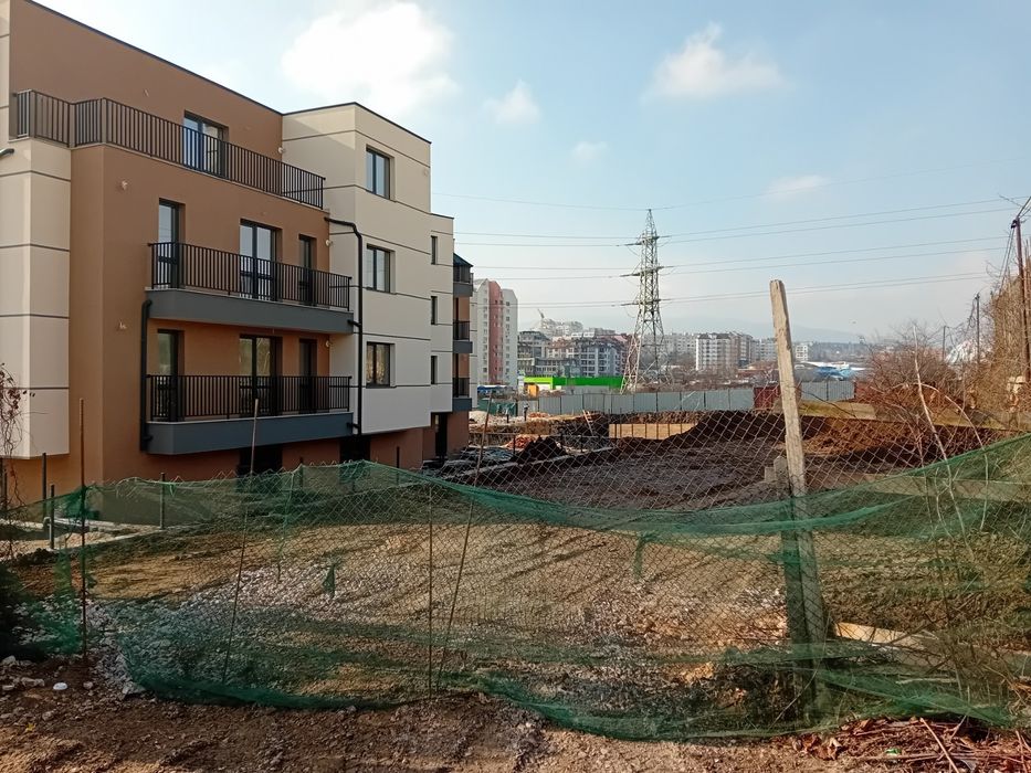 Дава се под наем Гараж / Паркомясто в София, Овча купел 1 - 630 кв.м за 408 € - Снимка #2