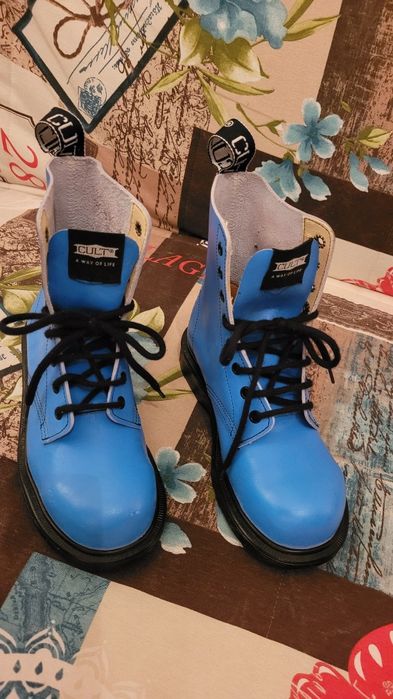 Кожени боти  CULT