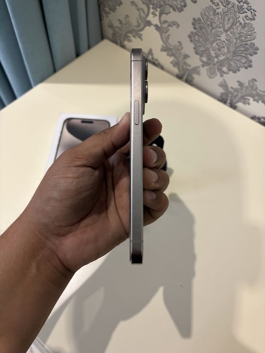 iPhone 15 Pro Max 256GB Natural Titanium — срочно!