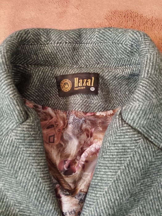 Продам пальто и 2 платья