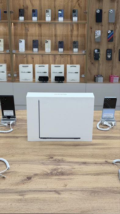 Новый MacBook Air M4 256 gb | iStatus