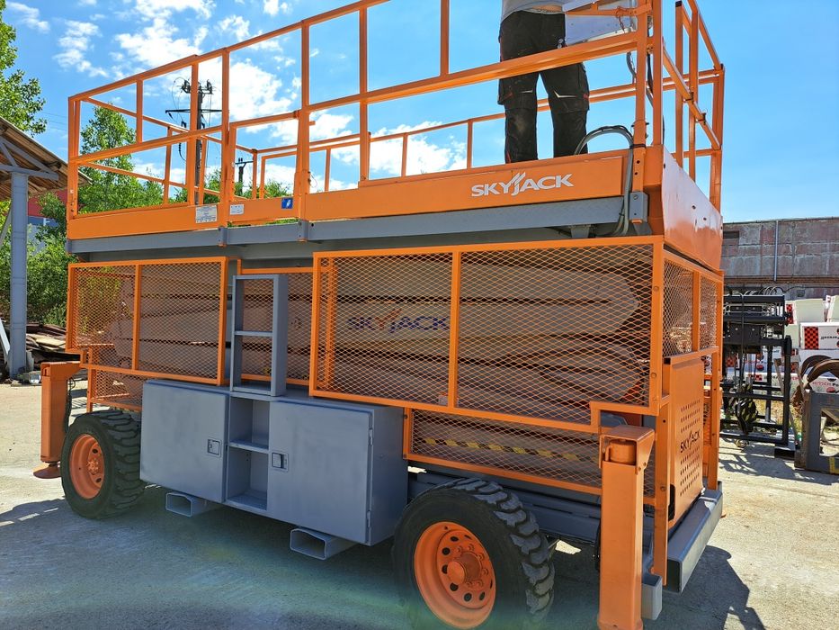 Inchiriere nacela,nacele electrice diesel, foarfeca,brat, Manitou-ri