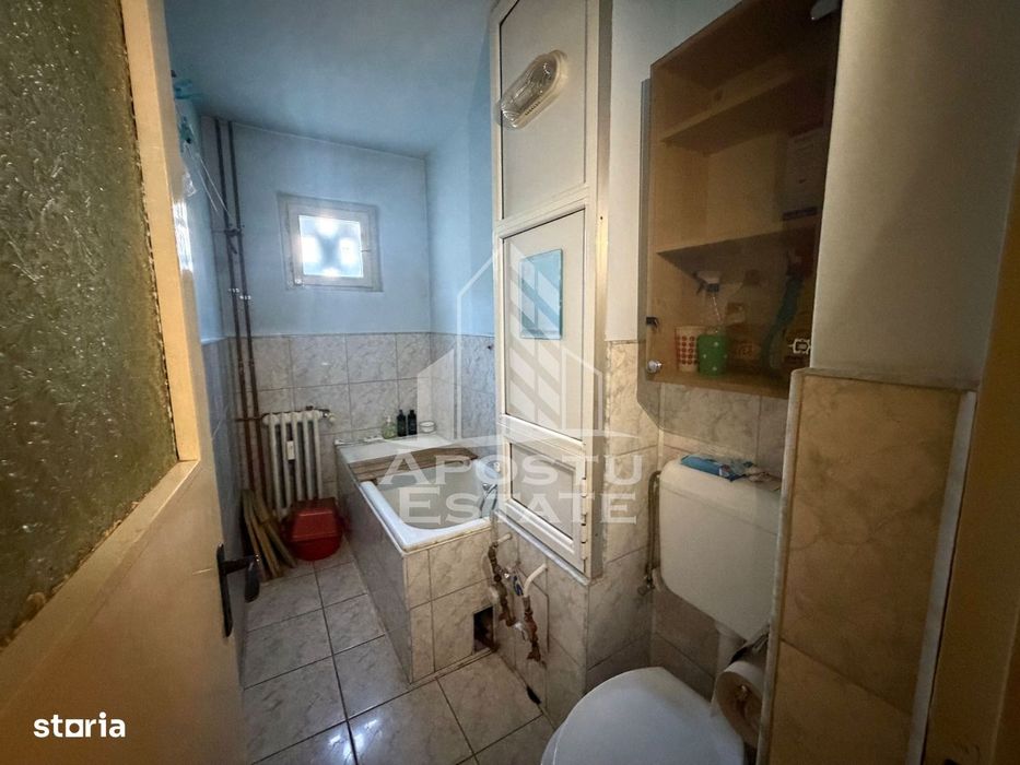 Apartament cu 3 camere de vânzare,etaj intermediar, Dacia,Timisoara