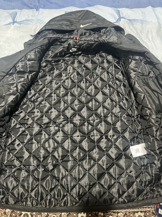 Зимно яке на марката nike